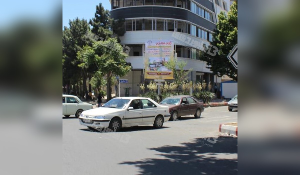 استرابورد سه راه شریف آباد