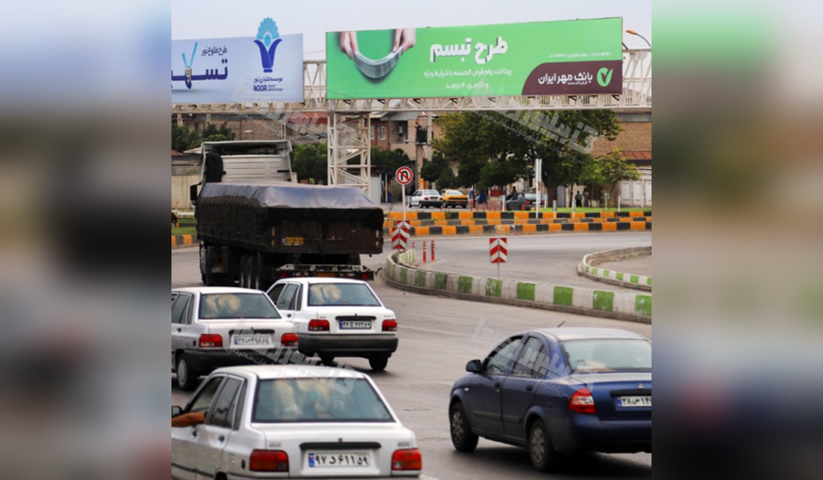 عرشه پل میدان بسیج