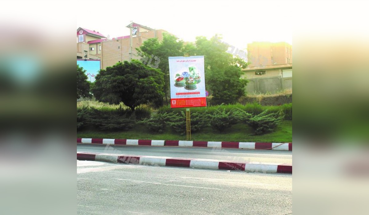 استرابورد فک متحرک رو به روی فرماندهی نیروی انتظامی