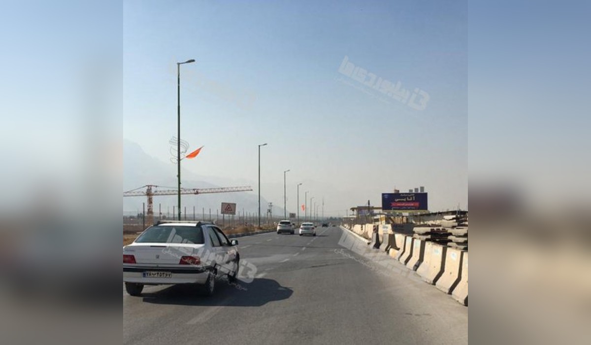 بیلبورد خروجی شهر بهارستان